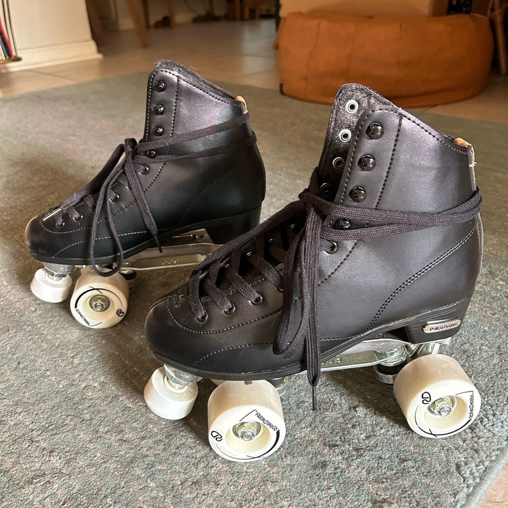 CRUZ HR High Top Skates by Roller Derby